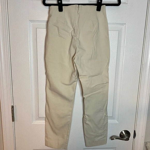 BEBE Cigarette Pants in Sandstone Size 2 EUC - Picture 4 of 8